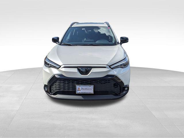 Photo of 2025 Wind Chill Pearl Toyota Corolla Hybrid