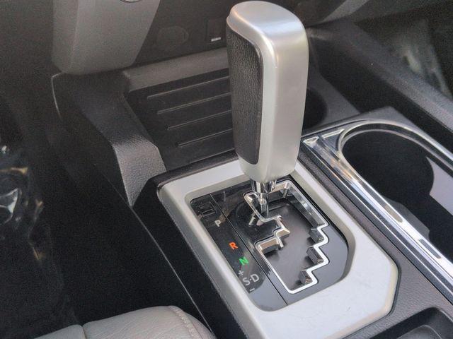 Photo of 2019 Super White Toyota Tundra