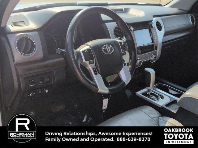 Photo of 2019 Super White Toyota Tundra