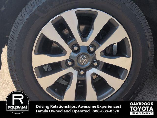 Photo of 2019 Super White Toyota Tundra