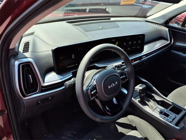 Photo of 2025 Red Kia Sorento