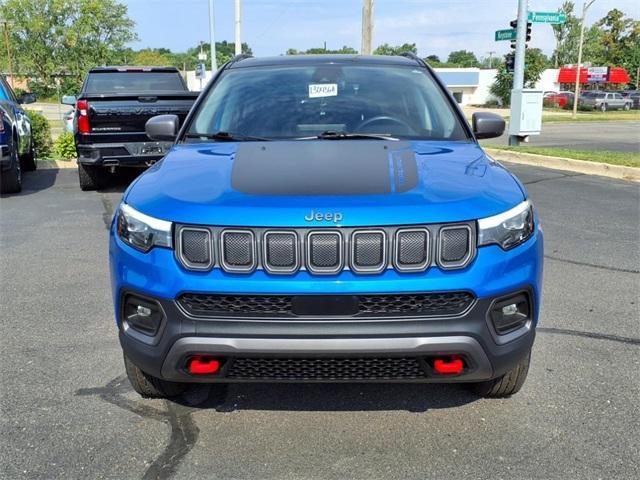 Photo of 2022 Laser Blue Jeep Compass