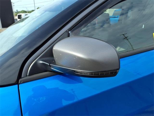 Photo of 2022 Laser Blue Jeep Compass