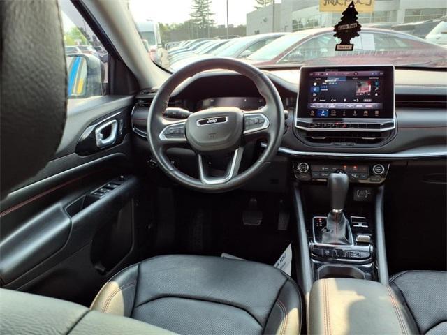 Photo of 2022 Laser Blue Jeep Compass