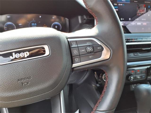 Photo of 2022 Laser Blue Jeep Compass