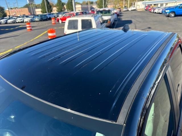 Photo of 2021 Diamond Black RAM 1500