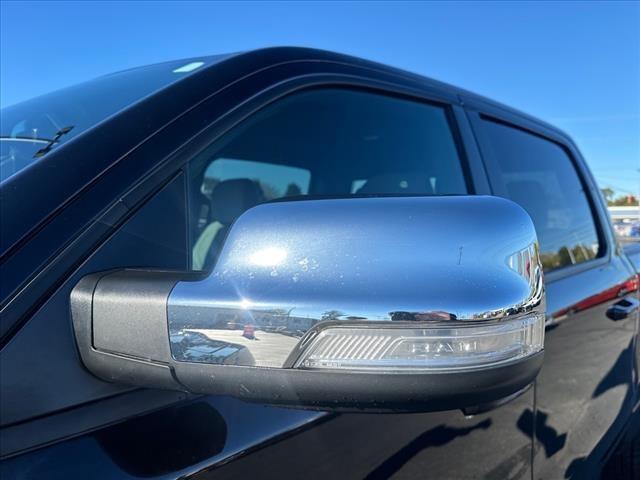 Photo of 2021 Diamond Black RAM 1500