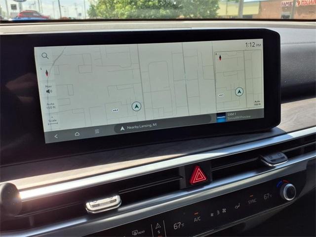 Photo of 2025 Jungle Green Kia Sorento