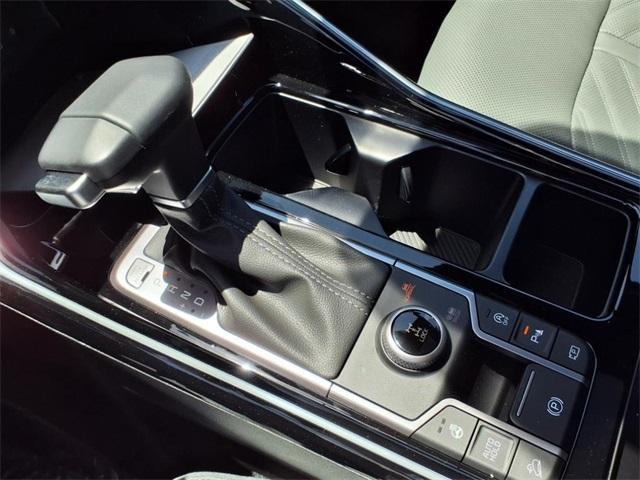 Photo of 2025 Jungle Green Kia Sorento