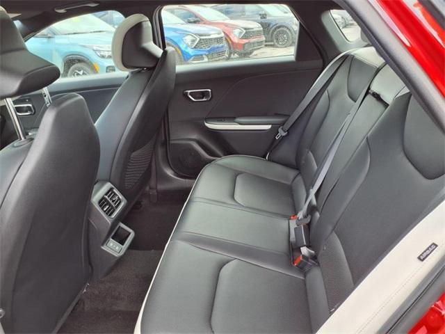 Photo of 2025 Currant Red Kia K4