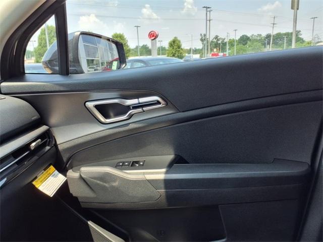 Photo of 2026 Gray Metallic Kia Sportage