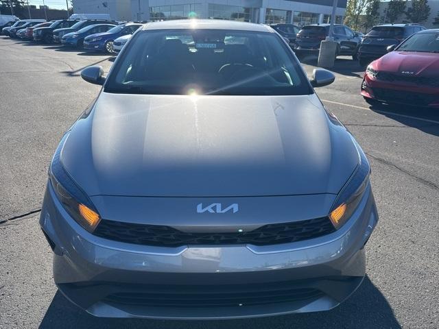 Photo of 2023 Steel Gray Kia Forte