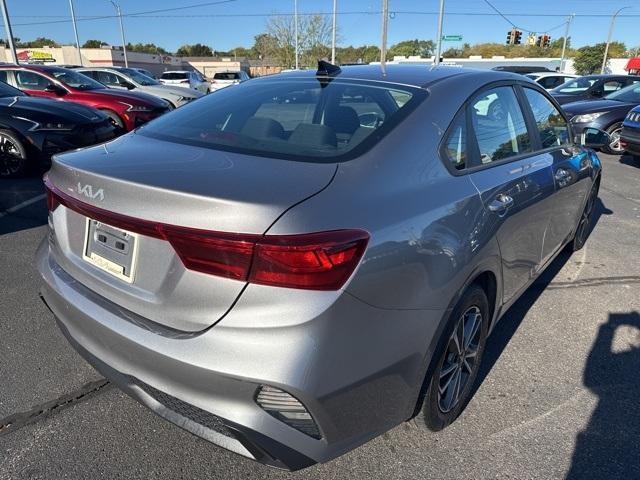 Photo of 2023 Steel Gray Kia Forte
