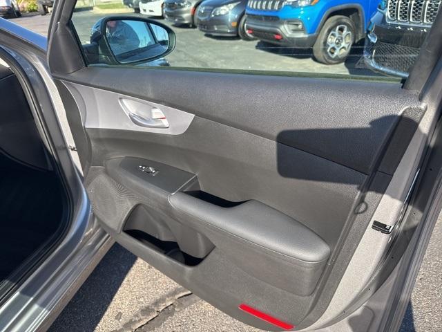Photo of 2023 Steel Gray Kia Forte