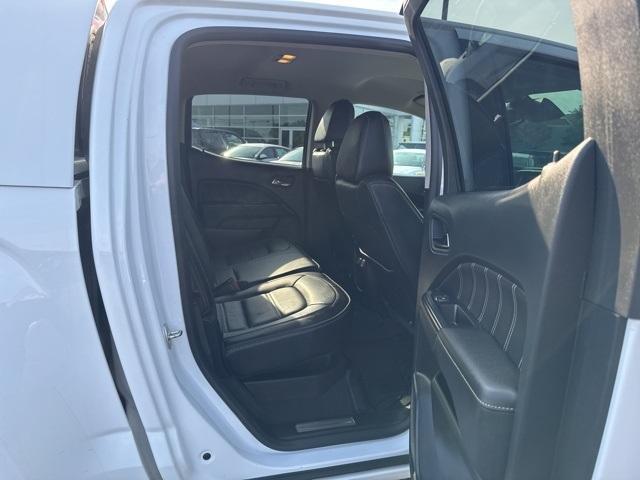Photo of 2022 Summit White GMC Canyon