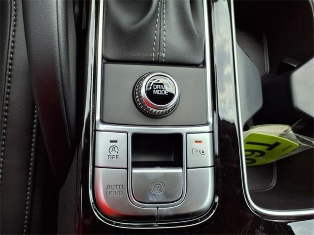 Photo of 2025 Ebony Black Kia Telluride