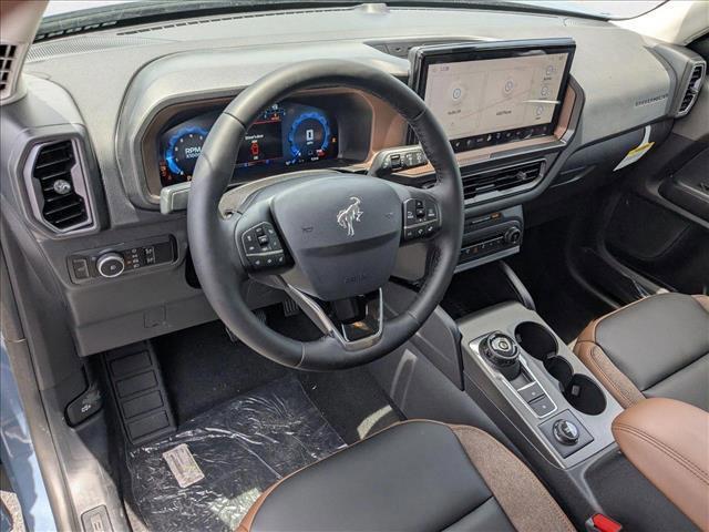 Photo of 2025 Azure Gray Metallic Tri-Coat Ford Bronco Sport
