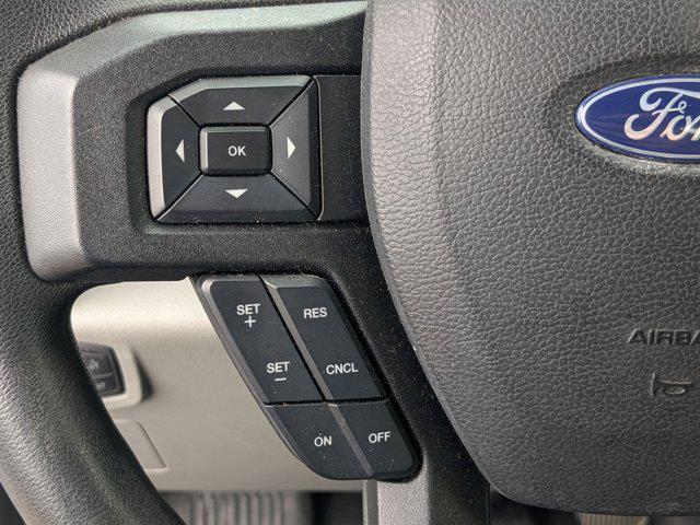 Photo of 2017 Oxford White Ford F-150