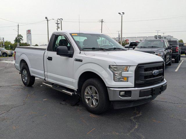 Photo of 2017 Oxford White Ford F-150