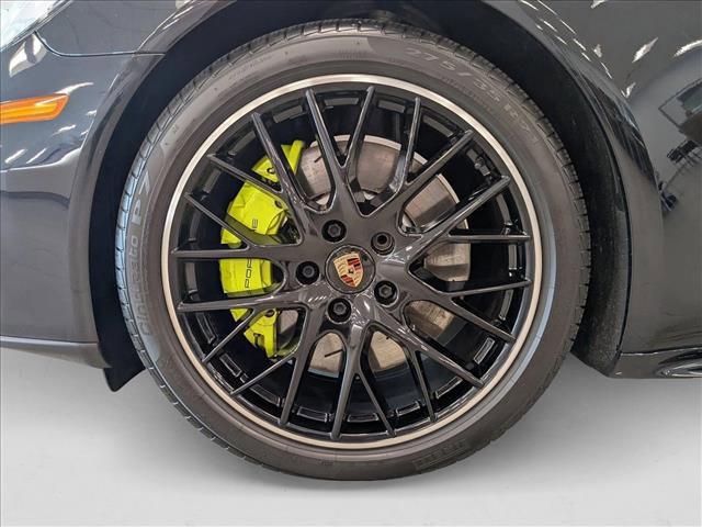 Photo of 2021 Black Porsche Panamera