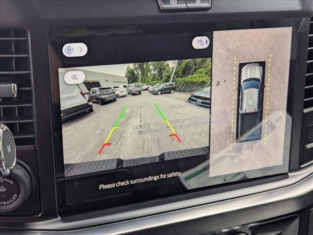 Photo of 2025 Oxford White Ford F-350