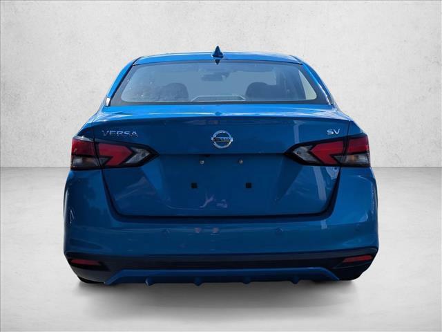 Photo of 2021 Electric Blue Metallic Nissan Versa