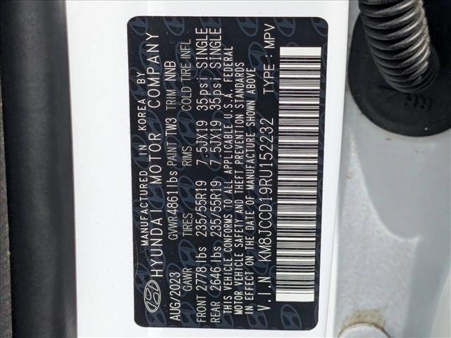 Photo of 2024 White Pearl Hyundai TUCSON Hybrid