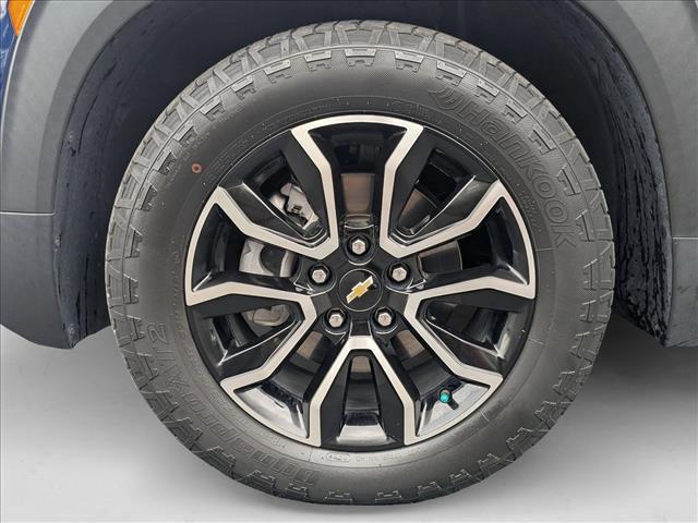 Photo of 2022 Blue Glow Metallic Chevrolet Trailblazer
