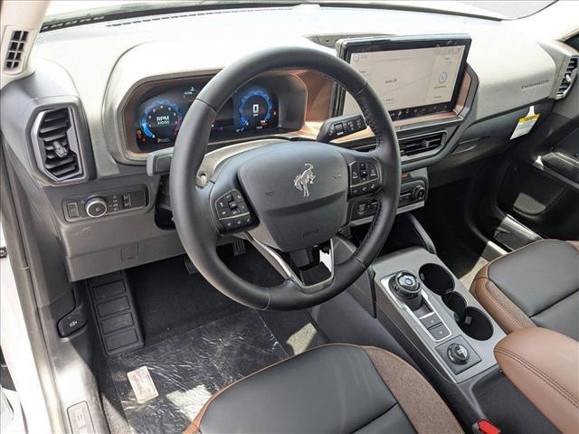 Photo of 2025 Oxford White Ford Bronco Sport