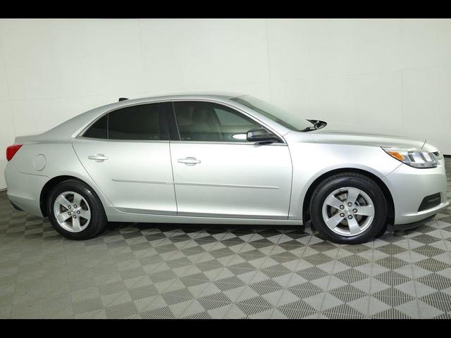 Photo of 2014 Silver Ice Metallic Chevrolet Malibu