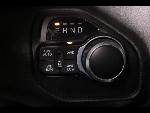 Photo of 2020 Bright White Clearcoat RAM 1500