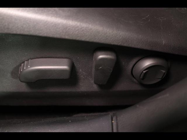 Photo of 2021 Ice Silver Metallic Subaru Outback