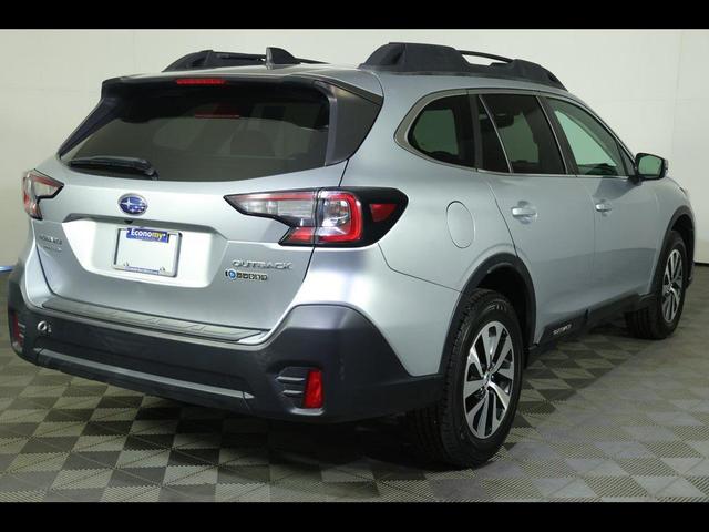 Photo of 2021 Ice Silver Metallic Subaru Outback