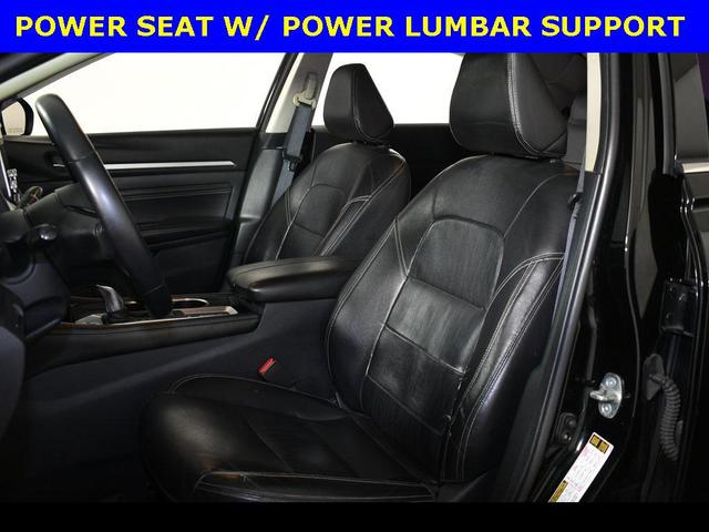 Photo of 2021 Super Black Clearcoat Nissan Altima
