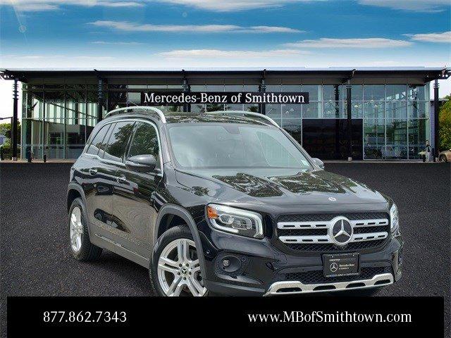 Photo of 2020 Night Black Mercedes-Benz GLB 250