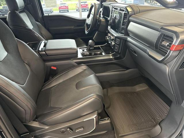 Photo of 2025 Agate Black Metallic Ford F-150