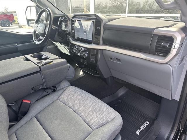 Photo of 2021 Agate Black Metallic Ford F-150