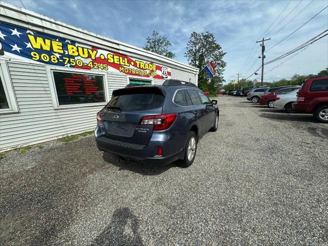 Photo of 2015 Blue Subaru Outback