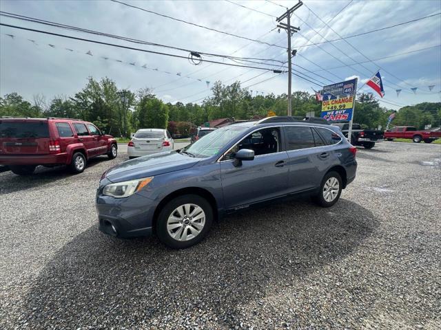 Photo of 2015 Blue Subaru Outback