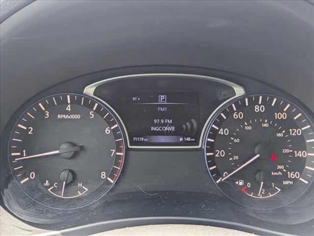 Photo of 2017 Gun Metallic Nissan Altima