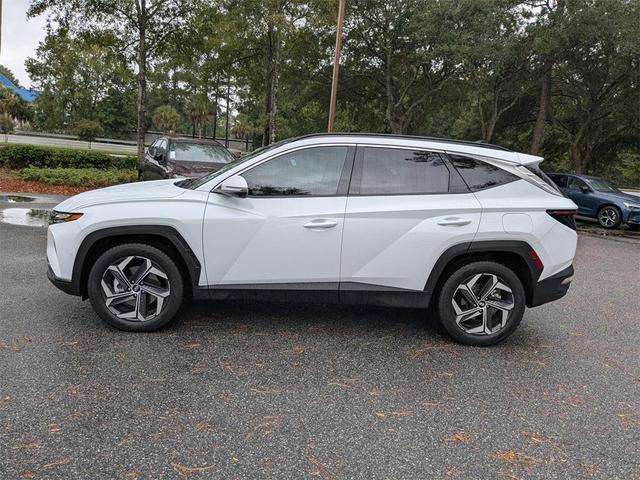 Photo of 2022 Quartz White Hyundai TUCSON Hybrid