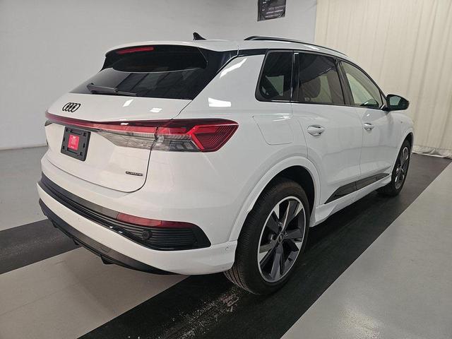 Photo of 2024 Glacier White Metallic Audi Q4 e-tron