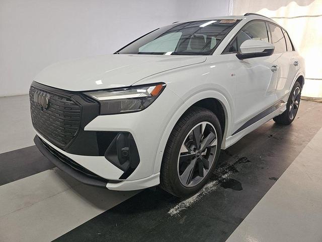 Photo of 2024 Glacier White Metallic Audi Q4 e-tron