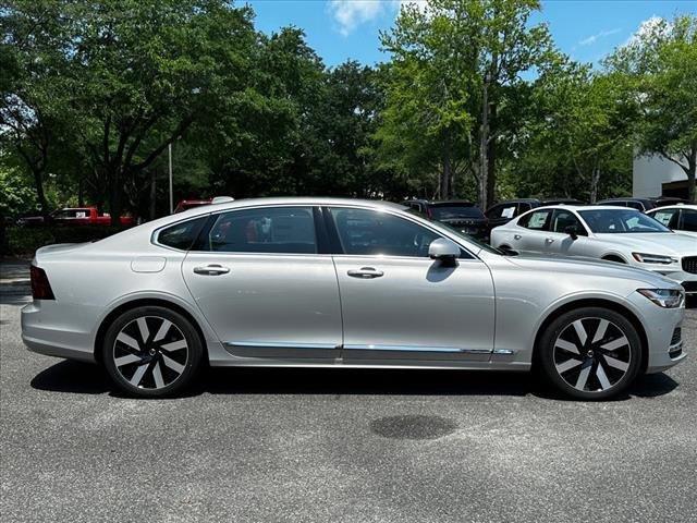 Photo of 2024 Silver Dawn Metallic Volvo S90 Recharge Plug-In Hybrid