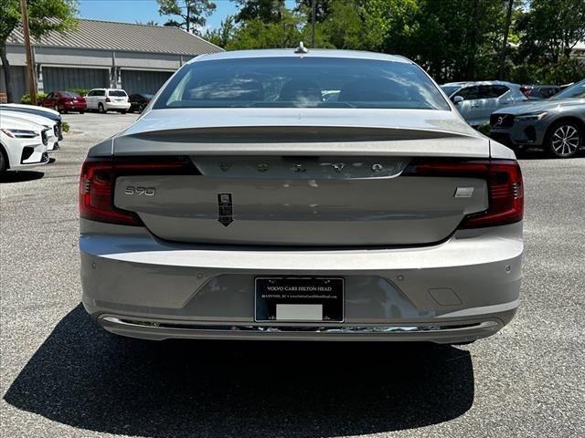 Photo of 2024 Silver Dawn Metallic Volvo S90 Recharge Plug-In Hybrid