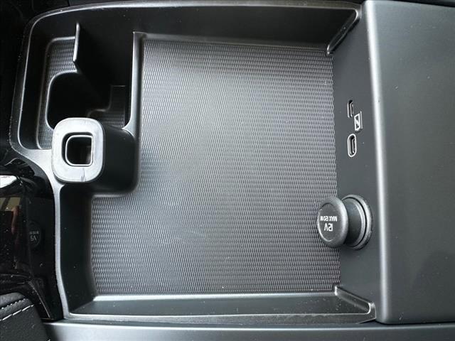 Photo of 2024 Silver Dawn Metallic Volvo S90 Recharge Plug-In Hybrid