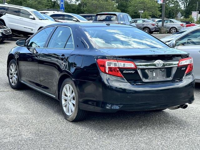 Photo of 2012 Attitude Black Metallic Toyota Camry