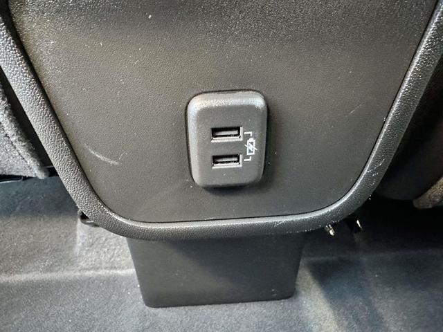 Photo of 2022 Mosaic Black Metallic Chevrolet Equinox