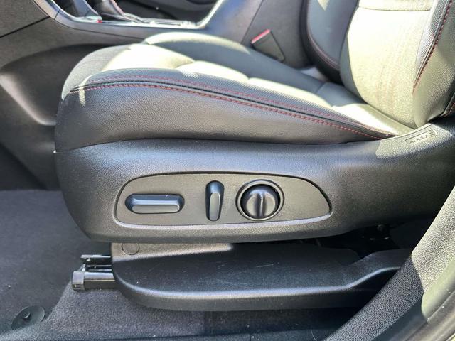 Photo of 2022 Mosaic Black Metallic Chevrolet Equinox