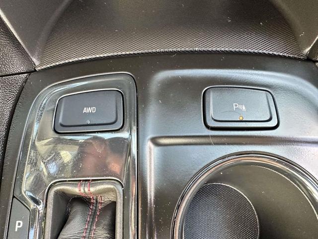 Photo of 2022 Mosaic Black Metallic Chevrolet Equinox